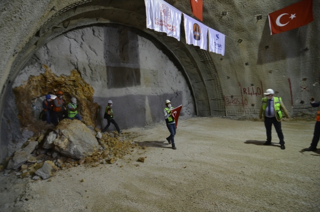 Çorum'daki Kırkdilim Tünelleri'nde ikinci ışık görüldü